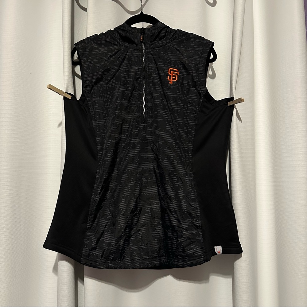 Women’s SF Giants Cutter & Buck vest size XL